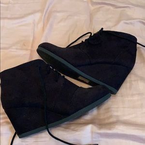 black booties